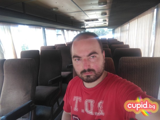 Салонът на междуградски автобус Чавдар 11г6 Кента - Penyo